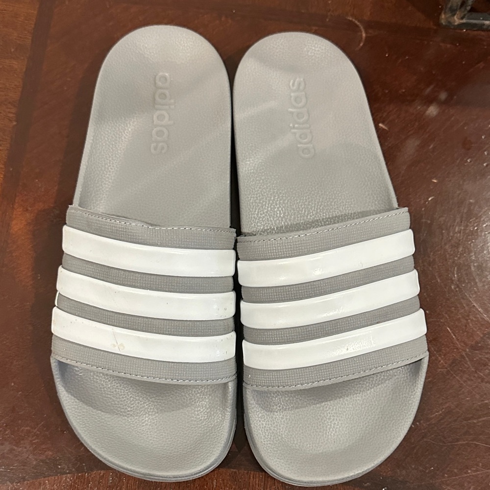 Adidas Gray and White Slides